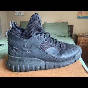 Adidas Force 1 black Shoes